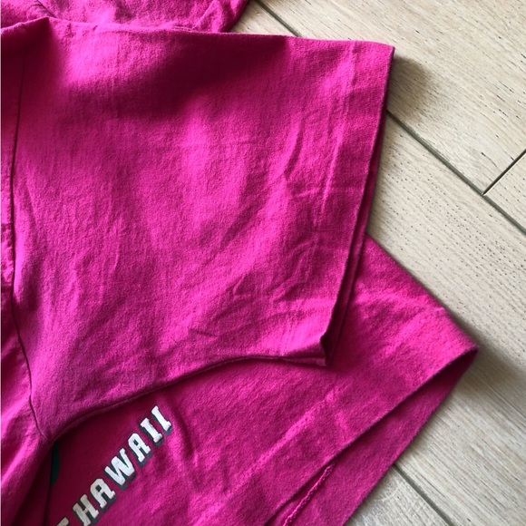 Vintage University of Hawaii Single Stitched Tee Made in USA - Picture 7 of 10